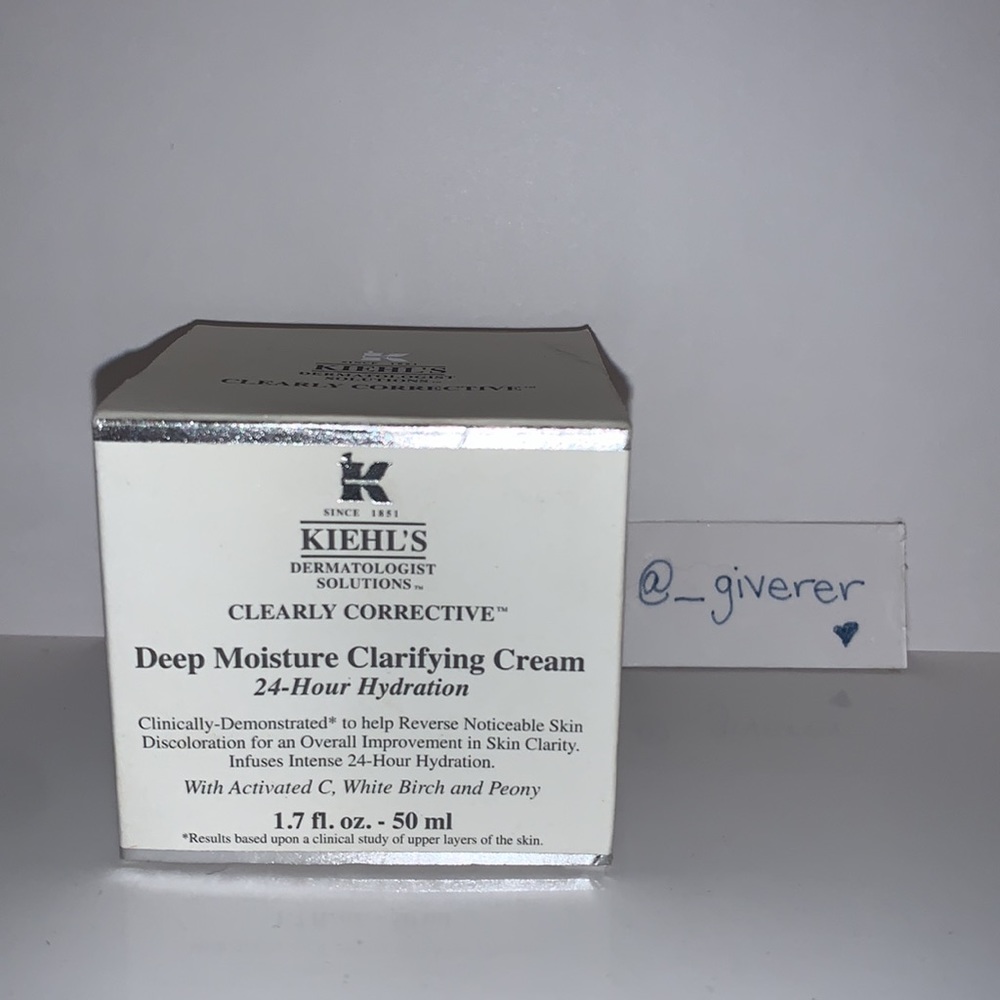 Kiehl’s Clearly Corrective Deep Moist Clarifying